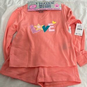 Vigoss top and shorts girls
